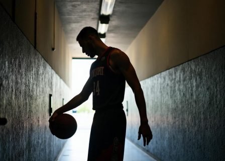 player-portrait-g4V3n4uD